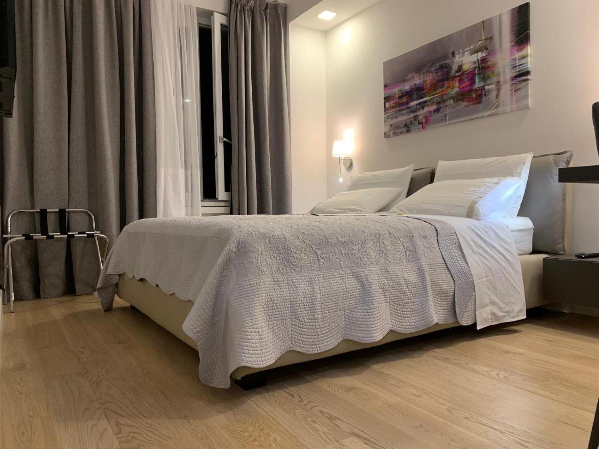 B&B Galleria Cavour Bologna Exteriör bild